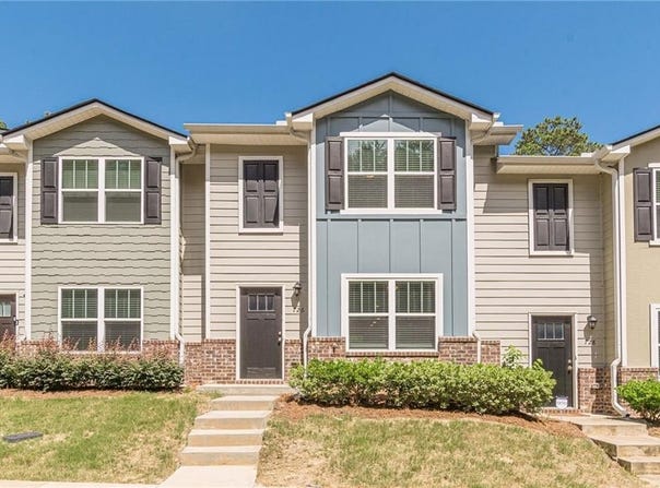 726 Keeshono Street, Union City, GA 30291