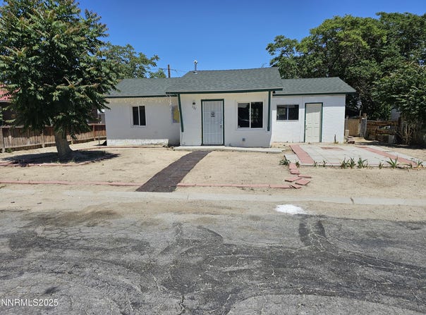 121 English Street, Hawthorne, NV 89415