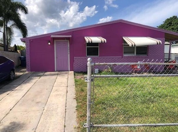 1052 W 26th  Street, Riviera Beach, FL 33410