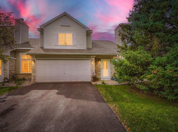 15021 Dunwood Trail, Apple Valley, MN 55124
