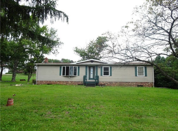 2935 STATE RT 31, Mt Pleasant Twp, PA 15610