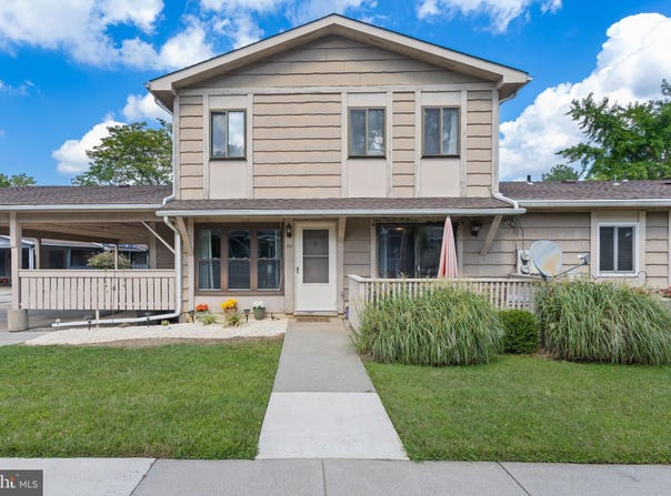20 MAPLEWOOD, WEST DEPTFORD, NJ 08066