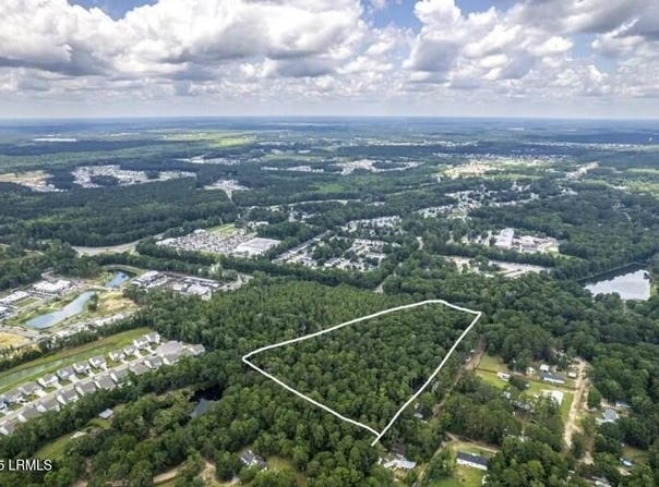 11 Grassey Lane, Bluffton, SC 29910