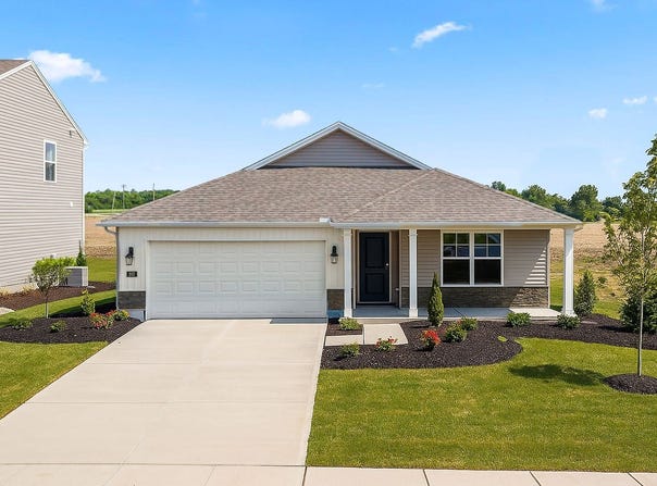 205 Lightfoot Ct, NEW CARLISLE, OH 45344