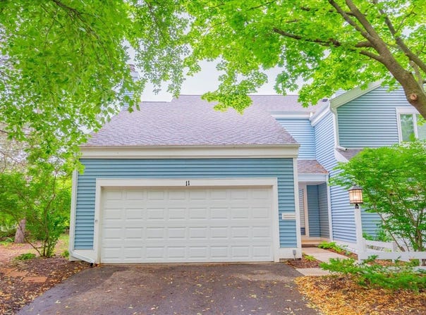 11 Winterberry Trail, Madison, WI 53717