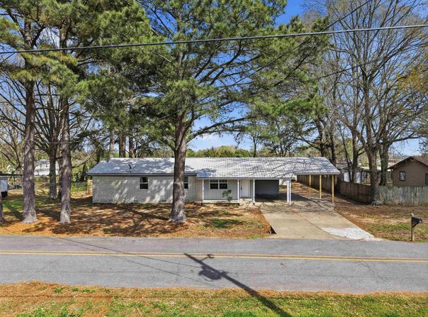 1410 Magee Drive, Searcy, AR 72143