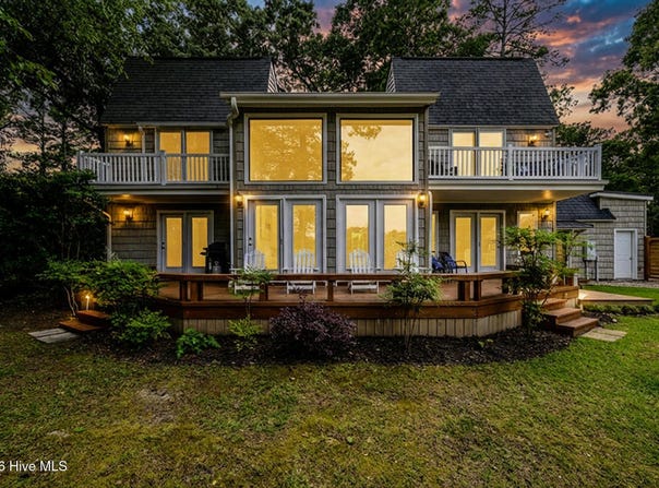 302 Plantation Drive, New Bern, NC 28562