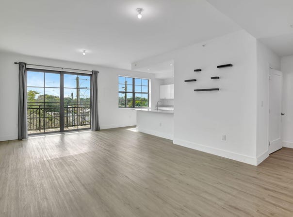 4100 SW 64th Avenue, Davie, FL 33314