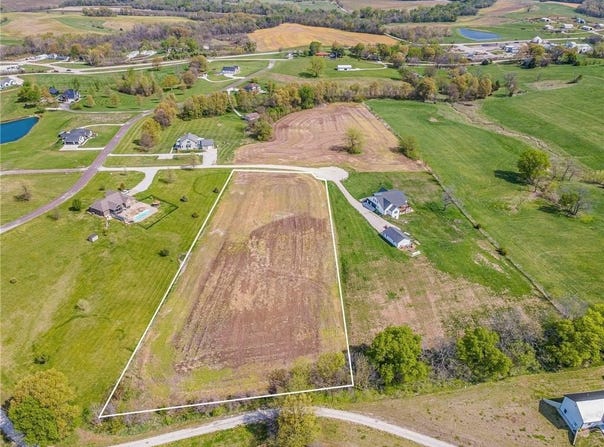 Lot 33 E Piper Lane, Richmond, MO 64085
