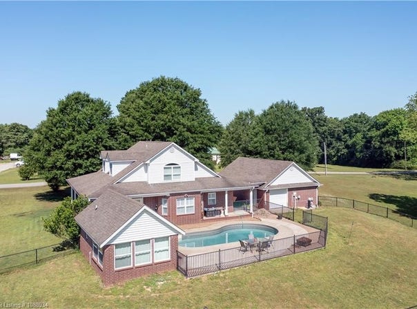 1105 Dogwood ST, Muldrow, OK 74948