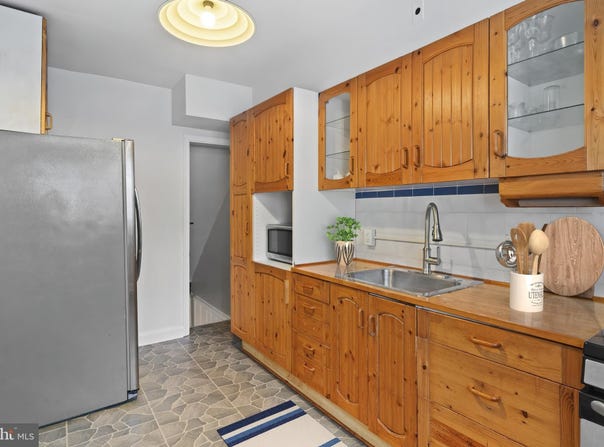 840 EVESHAM AVENUE, BALTIMORE, MD 21212