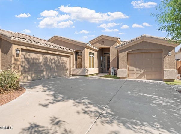 4667 E COUNTY DOWN Drive, Chandler, AZ 85249