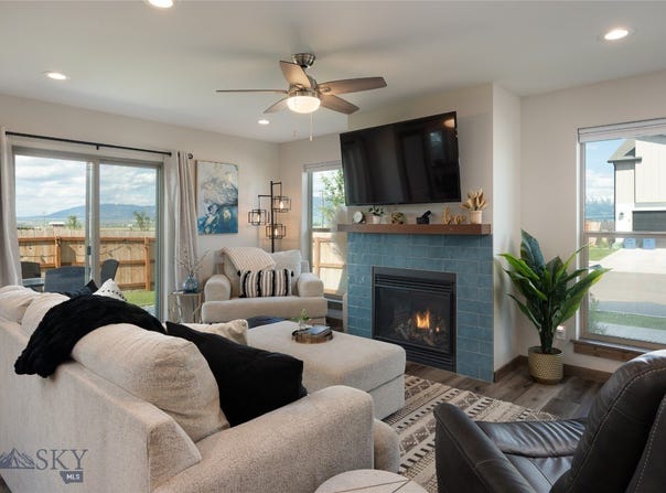 2001 Klaus Avenue A, Belgrade, MT 59714