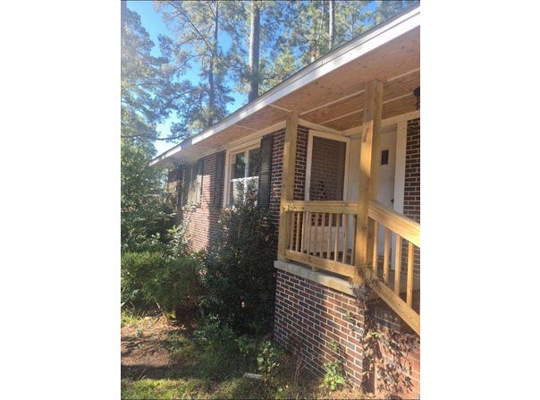 1200 Greenway Dr, Dublin, GA 31021