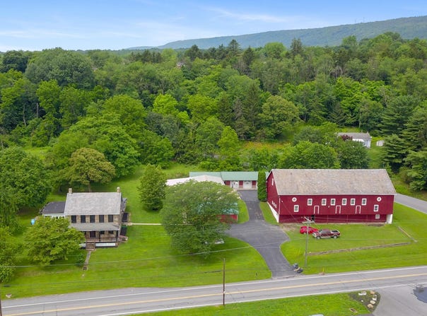 8170 Pa Route 873, Slatington, PA 18080