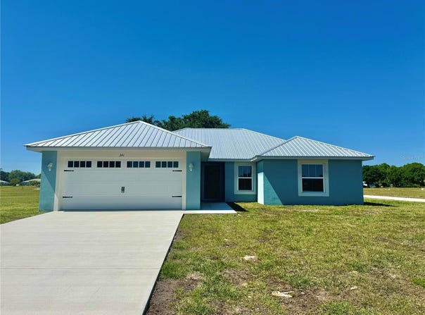 341 GLEN MAR CIRCLE, SEBRING, FL 33876