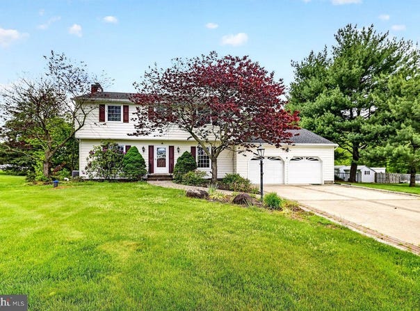118 BULL RUN Road, EWING, NJ 08638