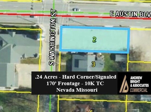 229 E Austin Boulevard, Nevada, MO 64772