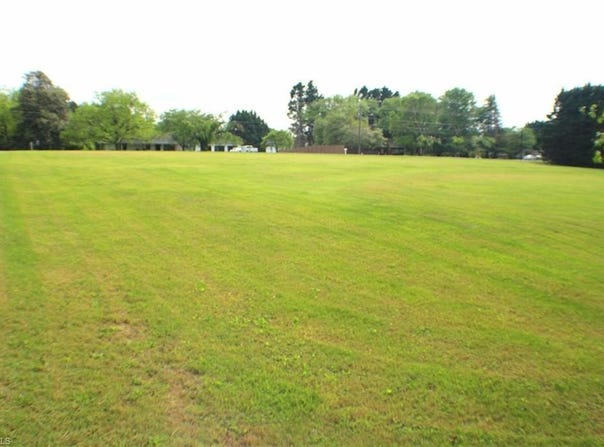 865 Sedge Garden Road, Kernersville, NC 27284