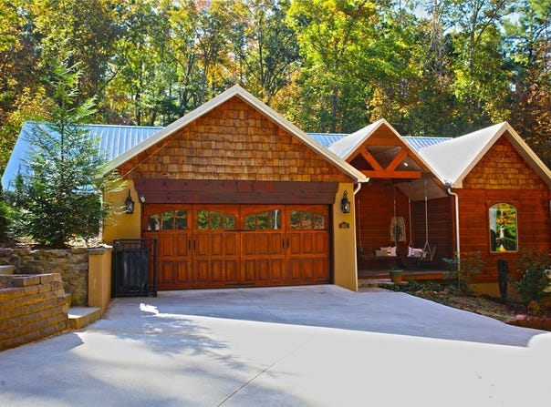 301 Cedar Creek Drive, Sunset, SC 29685