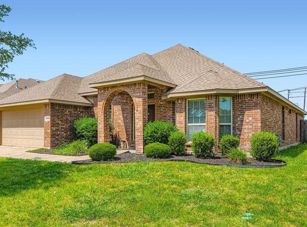 1119 Leafy Glade Road, Forney, TX 75126