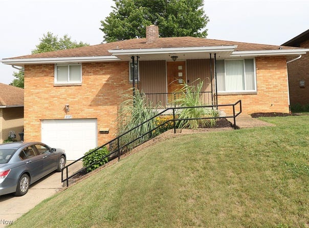 3137 Whitehaven Boulevard, Steubenville, OH 43952