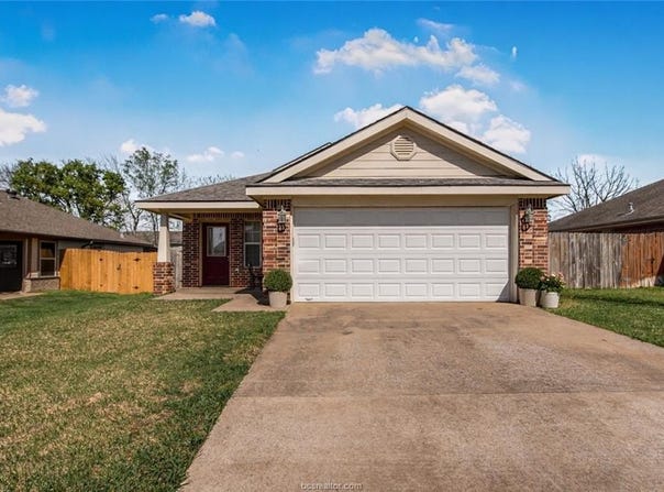1002 Copperas Bend, Caldwell, TX 77836