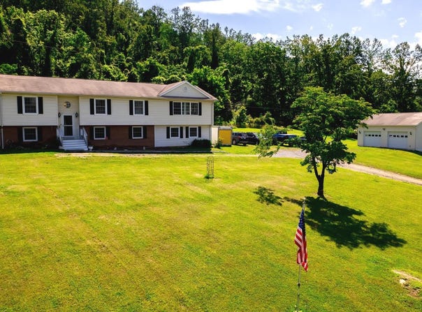 4179 FIERY RUN ROAD, LINDEN, VA 22642