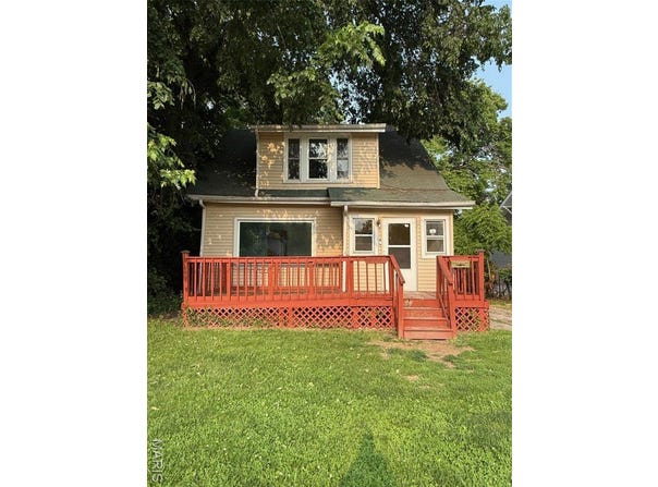 2213 Johnson Street, Alton, IL 62002