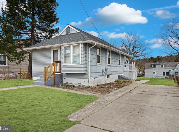83 WALNUT LANE, PINE HILL, NJ 08021