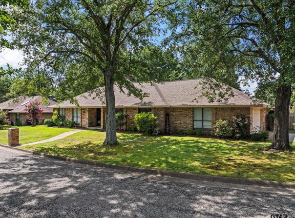 1801 N Fairway, Mount Pleasant, TX 75455