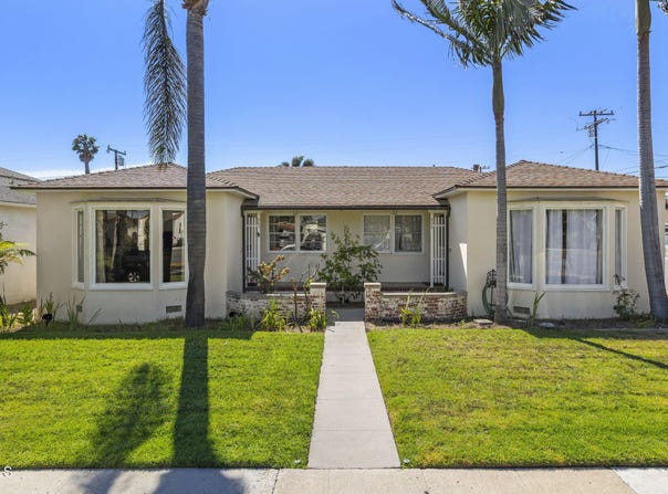 355 Howard Street, Ventura, CA 93003