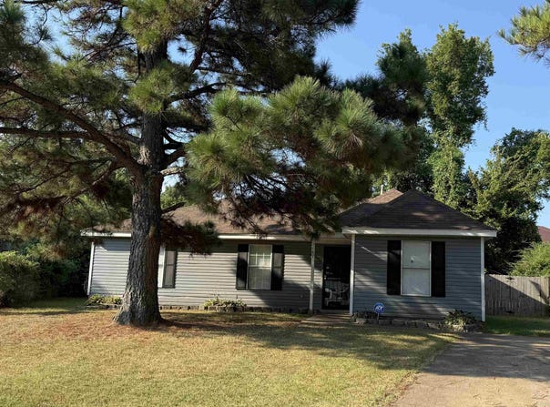 2887 LETREC Cv, Memphis, TN 38127