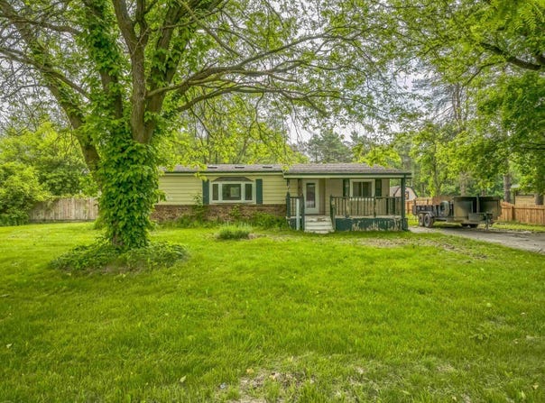 8054 N Gale Road, Otisville, MI 48463