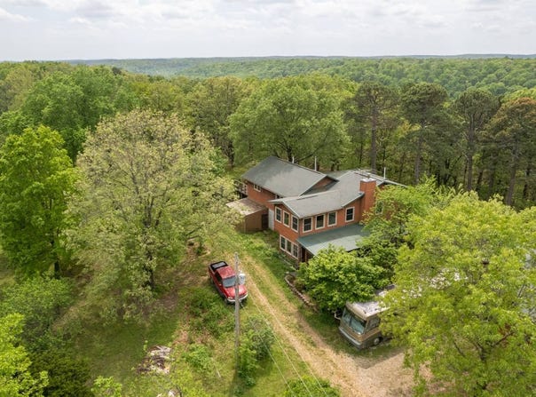 27535 Farm Rd 2150, Cape Fair, MO 65624