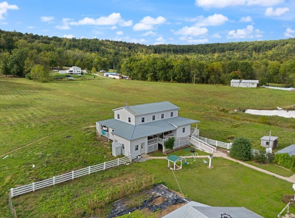 1941 Big Bend Locust Road, Hillsboro, KY 41049