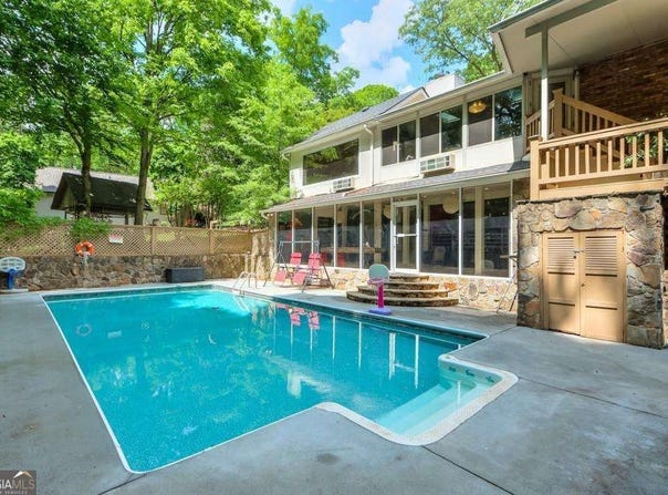 3493 Wood Acres, Duluth, GA 30096
