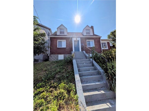 1421 Meadow Street, McKeesport, PA 15132