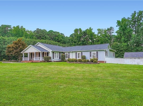 5190 Due West Road NW, Powder Springs, GA 30127