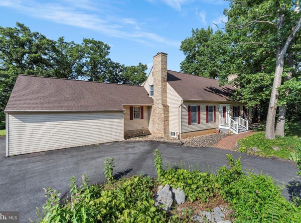 921 FISHPAW ROAD, BERRYVILLE, VA 22611