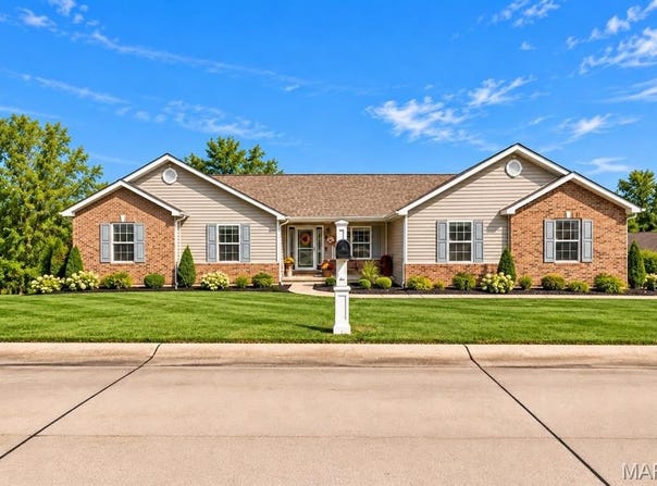 224 Washington Heights Drive, Washington, MO 63090