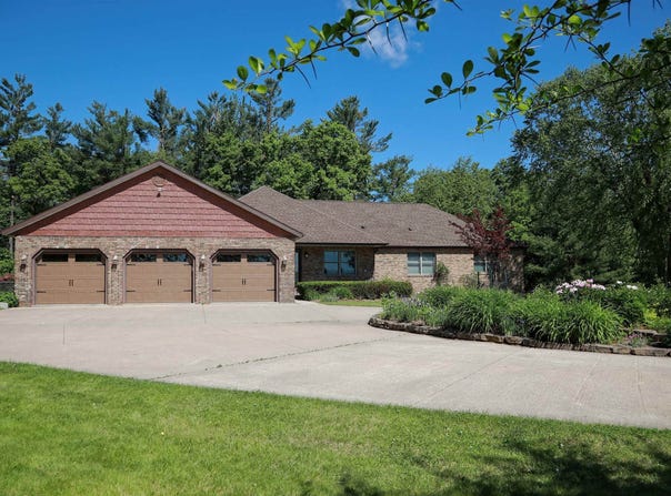 1424 OXBOW ROAD, Stevens Point, WI 54482