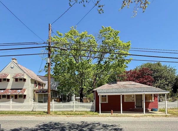 377 MAIN STREET, CEDARVILLE, NJ 08311