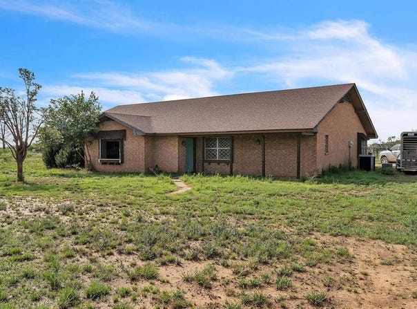11800 E County Rd 24, Coahoma, TX 79511