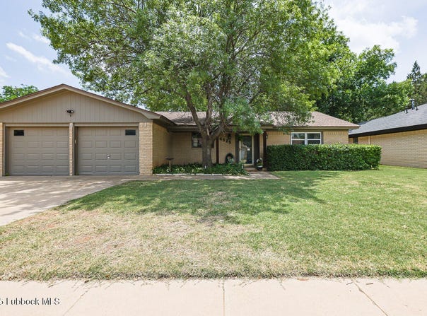 4525 77th Street, Lubbock, TX 79424