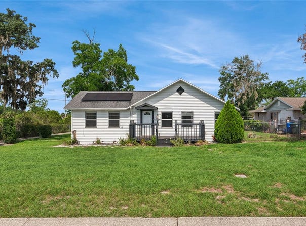 650 S LAKEWOOD Avenue, OCOEE, FL 34761
