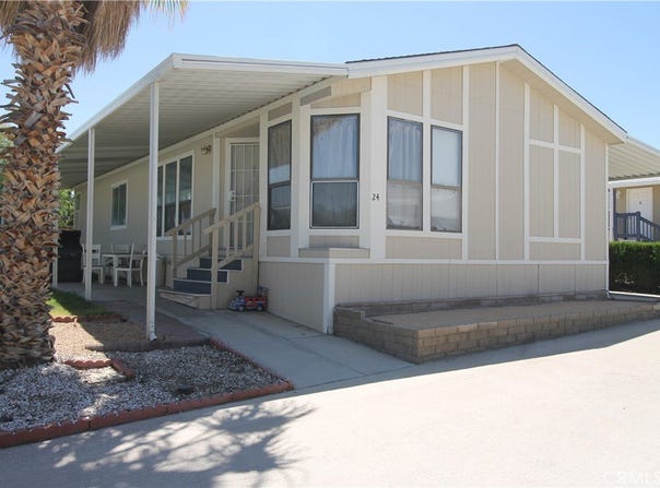 2494 W Main, Barstow, CA 92311