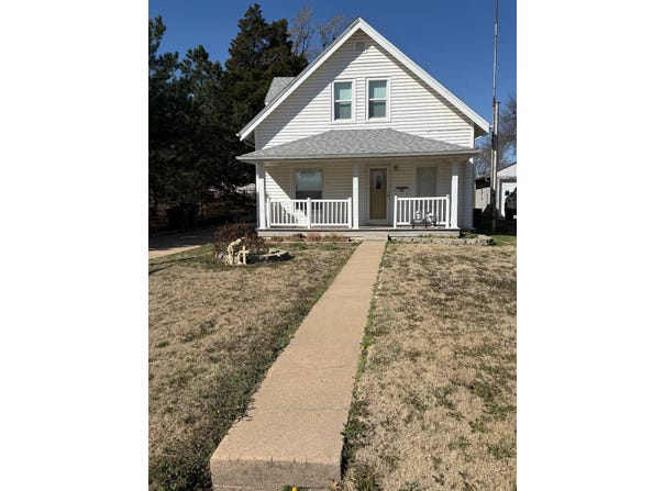 411 S Pearl St., Pratt, KS 67124