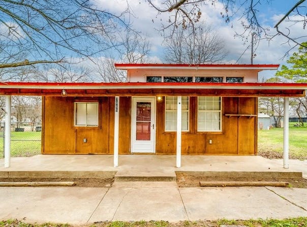 7046 Camp Street, Azle, TX 76020