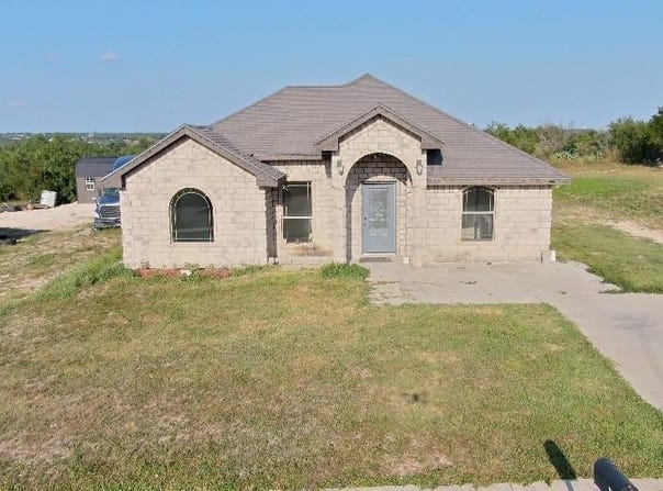 311 E Teodora Drive, Rio Grande City, TX 78582